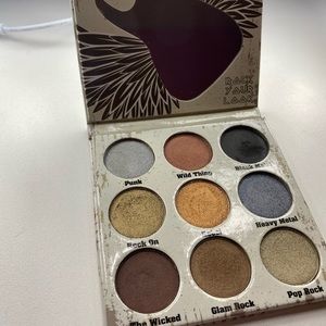 Crown eyeshadow palette